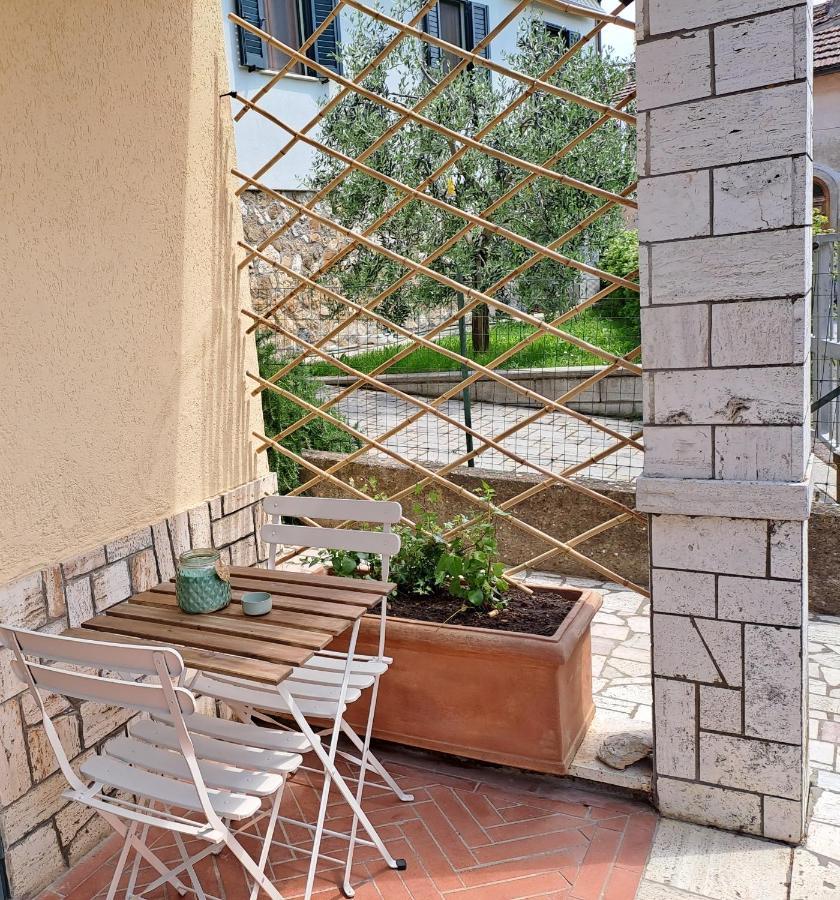 Tra San Gimignano E Volterra Apartment Exterior photo
